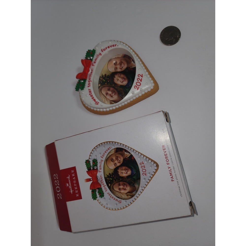 2022 Hallmark Sweeter Together Family Forever Keepsake‎ Christmas Tree Ornament